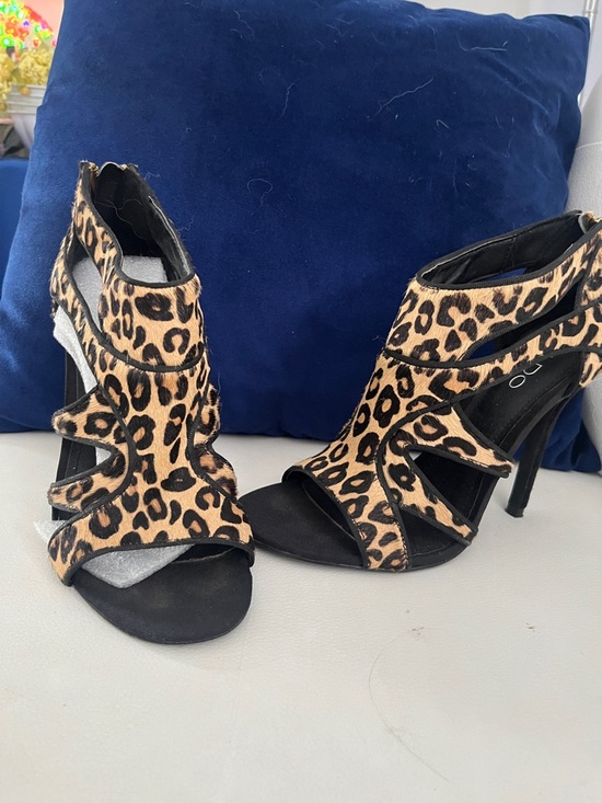 Aldo Shoes - Aldo Brown real leather and Black Stiletto Heels with Cut-Out Design